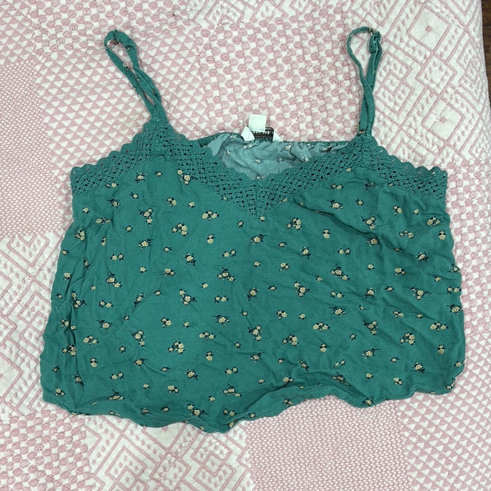 American Eagle Outfitters Green Embellished Sleeveless Camisole